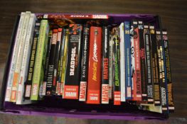 ~25 Marvel Comics Annuals Including Black Panther, Deadpool, Fantastic Four, Avengers, Spiderman,