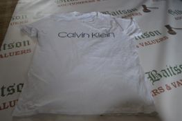 Clavin Klein White T-Shirt Size: M