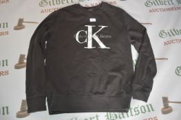 Clavin Klein Top Grey Size: M (pre-worn)