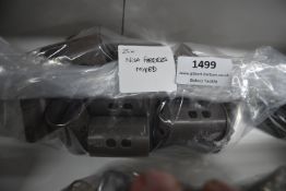 *Twenty-Five Mixed Nisa Feeders