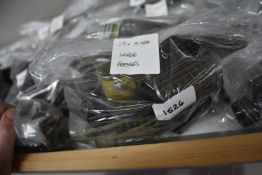 *Twenty-Five Mixed Large Feeders