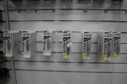 *Thirty-Two Dexter Wedge Fishing Lures