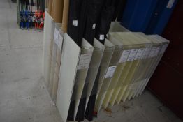 *Plastic Fishing Rod Display Stand