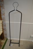 *Tubular Garment Display Stand