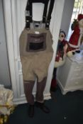 Snowbee Prestige ST Chest Waders Size: 9