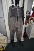 Simms Gore-Tex Chest Waders with Neoprene Boots Size: XLS