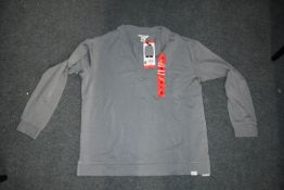 *Orvis Lady’s Fleece V-Neck Top Size: M