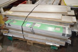 *Pallet of Assorted Laminte Flooring (salvage)