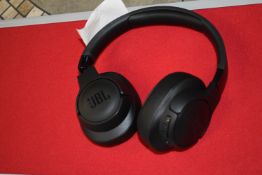 *JBL Tune 770 Headphones