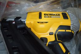 *Dewalt DCN692 Nail Gun