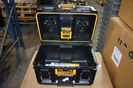 *Dewalt Tough System 2.0 DWST83470-GB Toolbox with Integral Dual Battery Charger