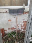 Brick Hod