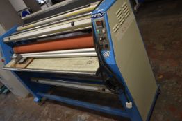 Typhoom 1600+ Laminator