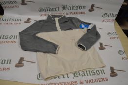 *Columbia Fleece Top Regular Fit Size: Large