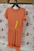 *Mondetta Ladies Dress with Elastic Waist Orange Size: Small