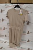 *Mondetta Ladies Dress with Elastic Waist Beige Size: Small