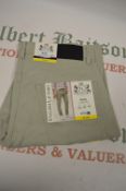 *Pair of English Laundry Chino Style 5 Pocket Pants Size: 32 x 30
