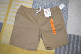 *Gent's Khaki Shorts Size: XXL