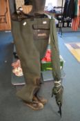 Pair of Linea Effe Neoprene Waders, Fishing Umbrel