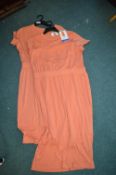 *2x Mondetta Lady's Dresses Size: L