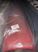 *30 m x 1.4 m red curtain fabric