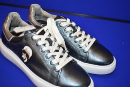 Karl Lagerfeld Trainers Size: 9