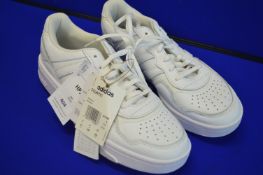 Adidas Courtic Trainers Size: 8