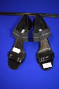 Pair of Prada Lady's Shoes Size: 5