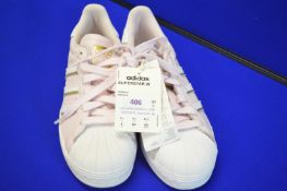Adidas Superstar Trainers Size: 4.5