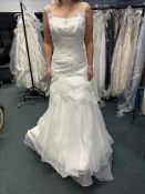 *Renee Ivory Wedding Gown Size: 12 RRP: £549