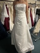 *P.G. Connie Off-White Wedding Dress Size: 8 RRP: £799