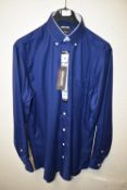 *Kirkland Signature Button Down Shirt Size: 16x34/35