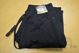 *Kirkland Signature Men’s Grey Active Joggers Size: S