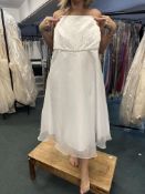 *Alice James Little White Dress Size: 11