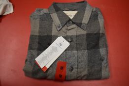 *Weatherproof Vintage Grey Checkered Top Size: M