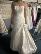 *Suzanna Neville Off-White Wedding Dress Size: 12