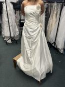 *Alice James Ivory Two Piece Wedding Dress Size: 16 RRP: £720