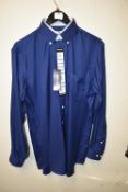 *Kirkland Signature Button Down Shirt Size: 16x34/35