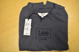 *Lee Grey Top Size: S