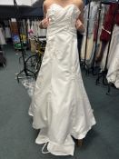 *Rose & Ivory Wedding Dress Size: 10 RRP: £399