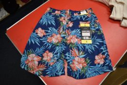 *Kirkland Signature Men’s Swim Shorts Size: S