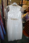 *Lola Child’s White Bridesmaid Dress with Bead Waistband Size: 7-8 years