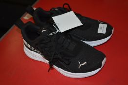 *Puma Black Trainers Size: 4 (preworn)