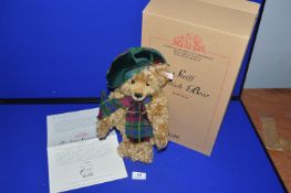 Steiff Scottish Bear Blond 30cm Certificate No. 903 Item No. 654732