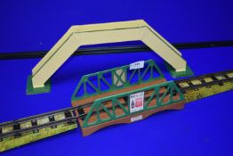 1920’s Tinplate Three Section Viaduct Bridge, and a Foot Bridge