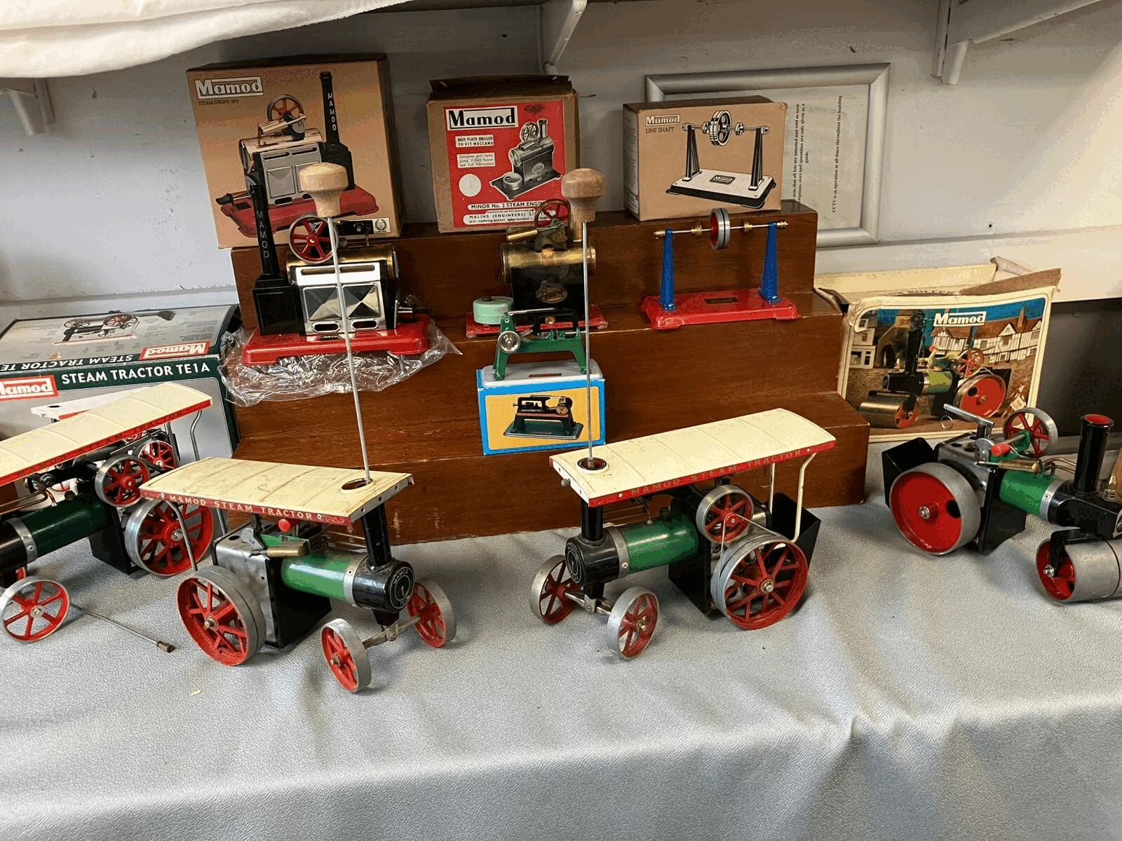 8682 - An Impressive Collection of Live Steam Engines, Collectable Toys, Steiff Bears and Whiskey