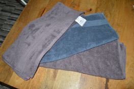 *Three Grandeur Hospitality Towels