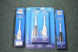 *Three Oral-B Electric Toothbrushes - Update Battery Operated
