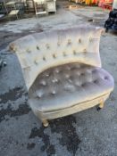 Button Backed Upholstered Carlin Tufted Chair