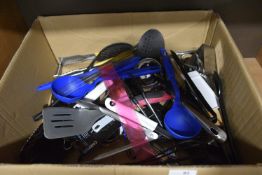 Box of Assorted Cutlery